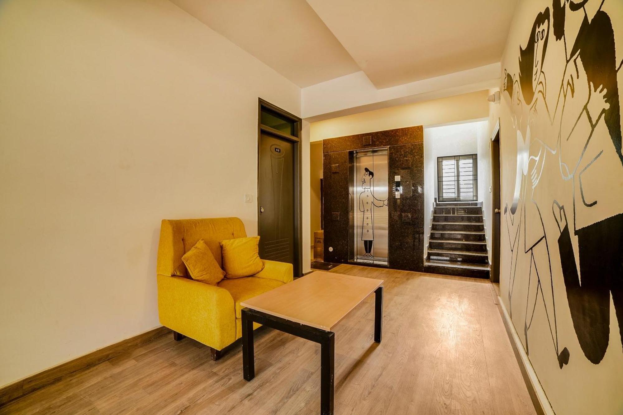 Townhouse Sarvar Hospitality Near Ascendas Park Square Mall Bangalore Eksteriør billede