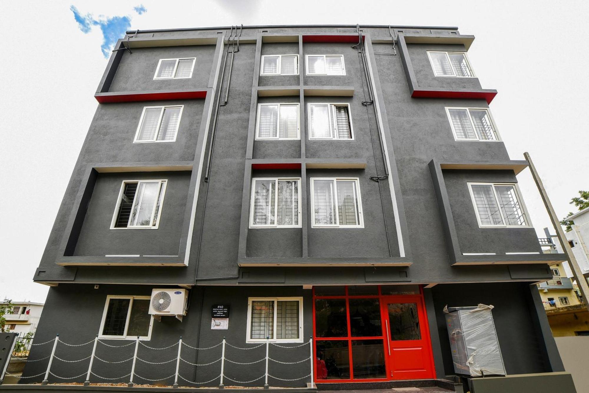 Townhouse Sarvar Hospitality Near Ascendas Park Square Mall Bangalore Eksteriør billede
