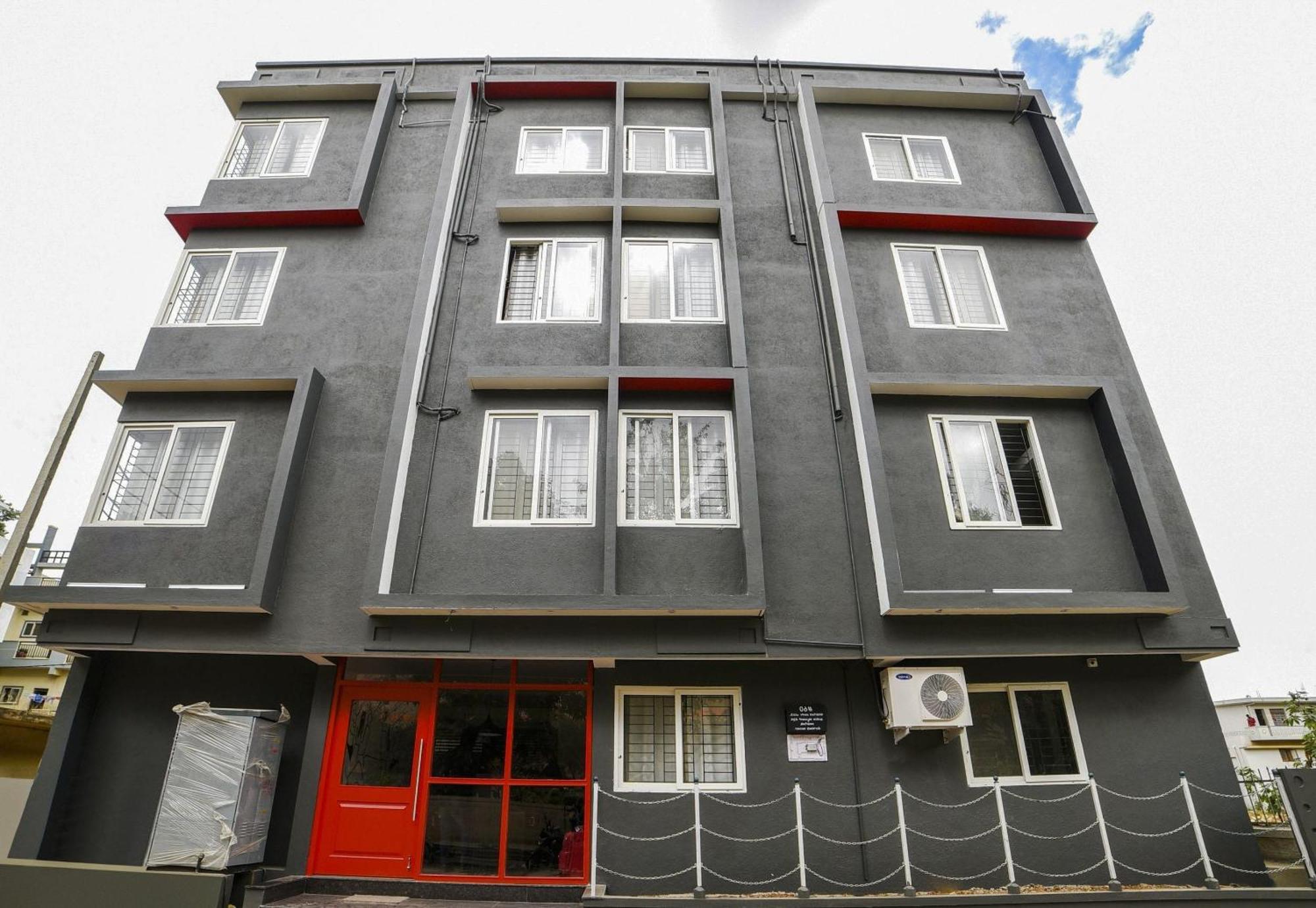 Townhouse Sarvar Hospitality Near Ascendas Park Square Mall Bangalore Eksteriør billede