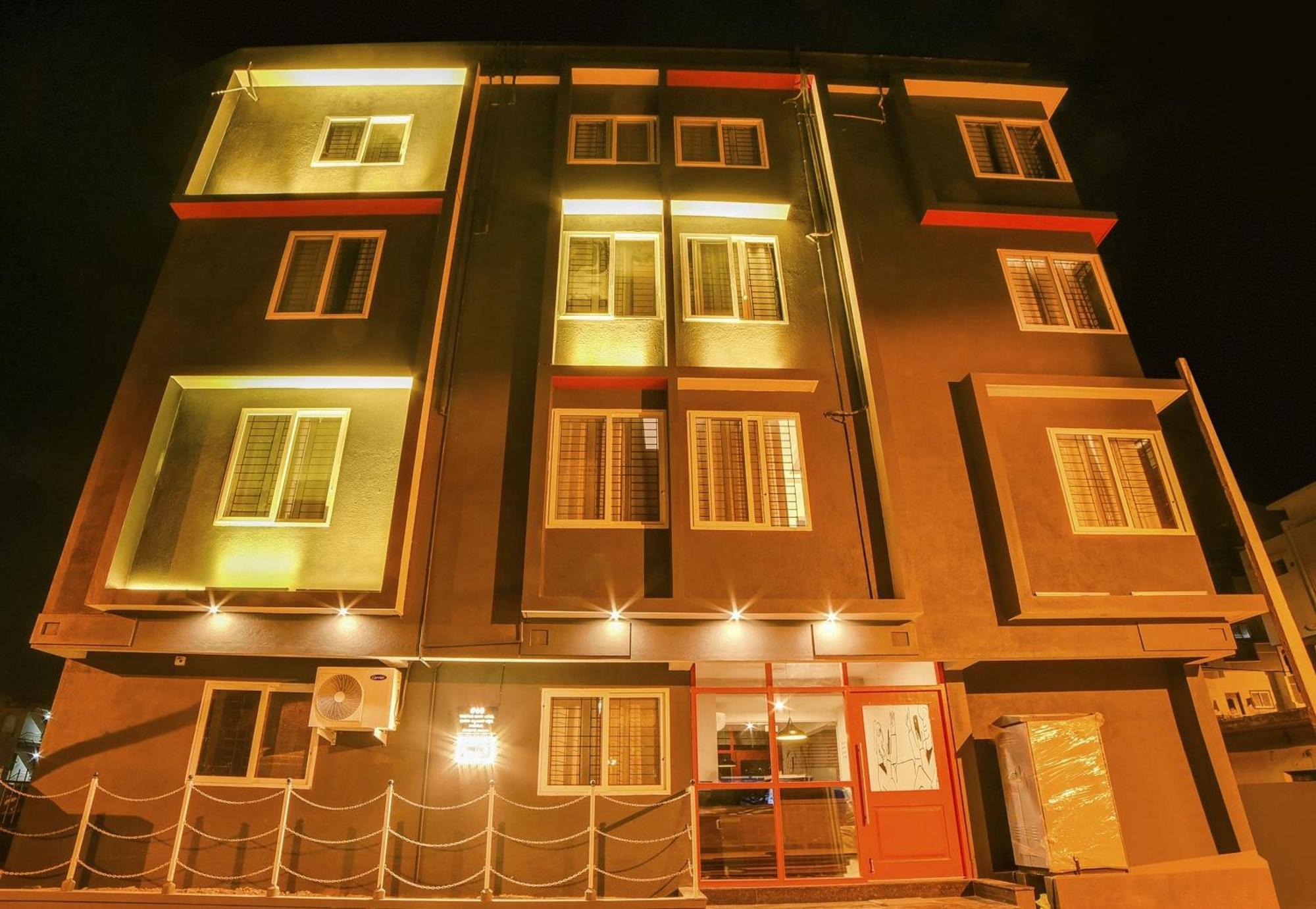 Townhouse Sarvar Hospitality Near Ascendas Park Square Mall Bangalore Eksteriør billede