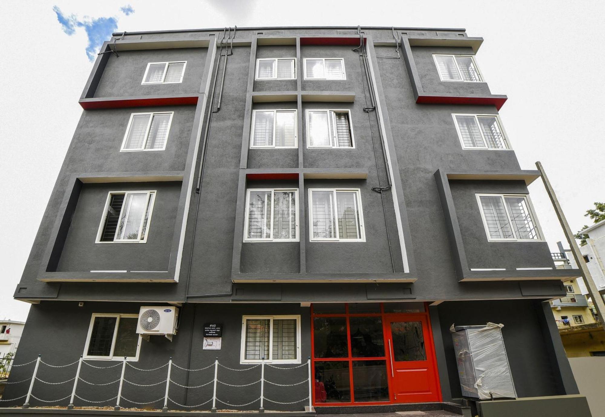 Townhouse Sarvar Hospitality Near Ascendas Park Square Mall Bangalore Eksteriør billede